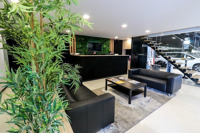 Stand automóvel após remodelação