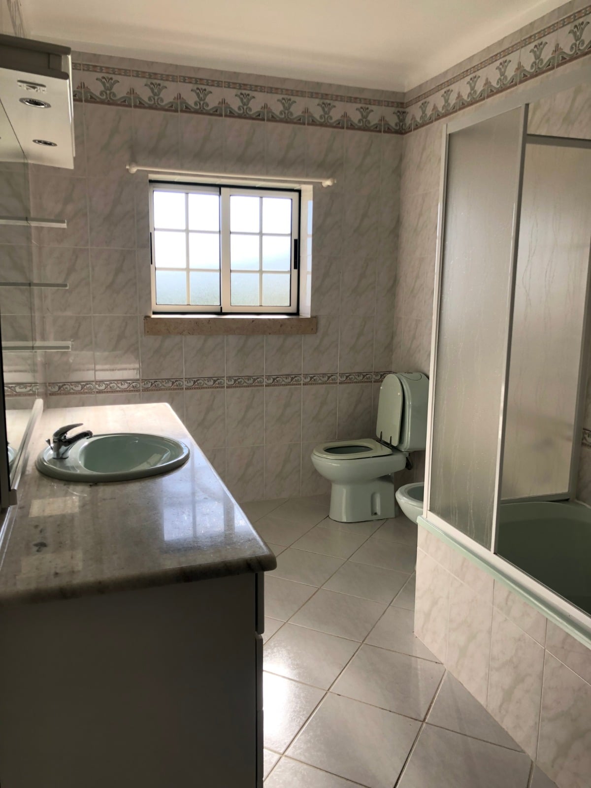 Casa de banho por remodelar